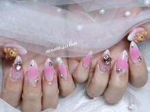 モナサロン(Mona salon)/チークネイル キャラクター