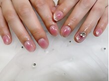 リコリサイア(ricco risaia)/チークネイル