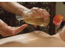 プラス 四条烏丸(Plus+)/アロマオイルでリンパマッサージ