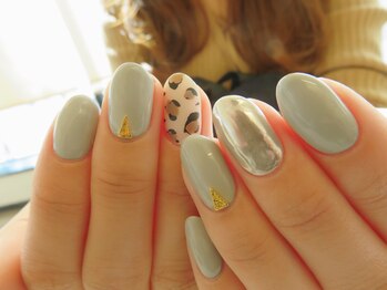 トゥデイム(TODAY'm)/ヒョウ柄とミラーネイル