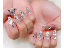 ルアナ(Luana.)/キラキラパーツネイル