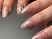 シューミーネイル(syu-mii nail)/ラメグラ
