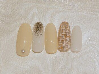 モンシャブラン(Mon Chat Blanc)/2月☆3種限定アート ￥5000