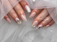 シマー(Shimmer)/ホロ×パール ホワイトネイル
