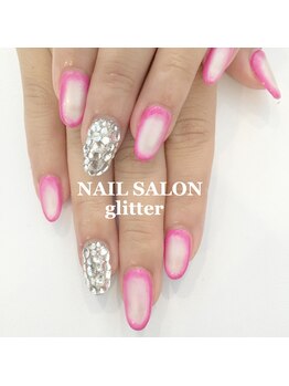 ネイルサロン グリッター(NAIL SALON glitter)/囲みグラデーションネイル