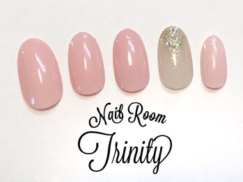 ネイルルーム トリニティ(Nail Room Trinity)/150種類以上選べるアート付