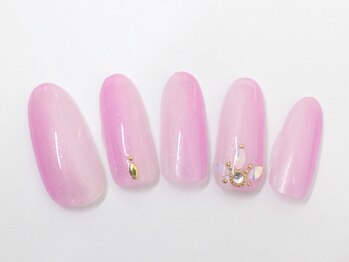 ネイルサロンセレーネ(Selene)/ピンク縦グラデネイル