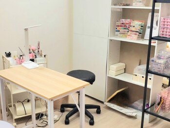ドットネイル(dot.nail)の写真/実力派スタッフが丁寧にカウンセリングします★初めての方も取り入れやすいデザイン多数ご用意♪