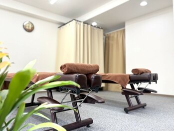 整体院ケンツハウス(KENTZHOUSE)の写真/左右差/顔のむくみが気になる方へ！お客様の顔の筋肉や骨格にアプローチして歪みを整えます◎【小顔矯正】