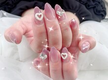 ネイルズ愛(Nail’s愛)の雰囲気（パーツたくさんあります！しかも取れない！）