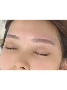 アイブロウメニューがあるサロン