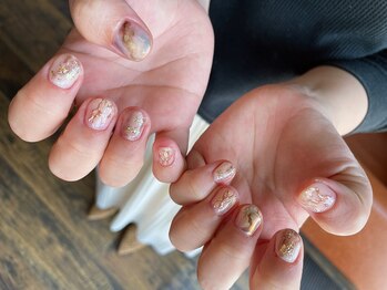 ピピランチェ(PIPIRANCHE)/ナチュラルニュアンスネイル