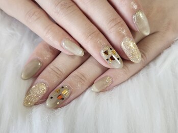 セレクト(Select)/大人ハートホロネイル