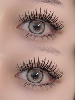 アトリエ アイハ(aiha)/メガフラットラッシュ