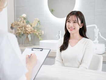 ホワイトニングサロンBLANC.【ブラン】の写真/ 【プライベート空間】駅ちか個室で圧倒的白さへ★高出力マシンのセルフホワイトニングが2500円♪