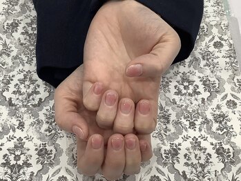 ビューティサロン マーメイド/チークネイル