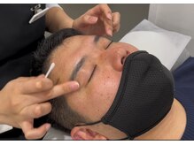 レイラッシュ 横浜モアーズ店(Reylash)/メンズ眉毛（パーマ付）工程１