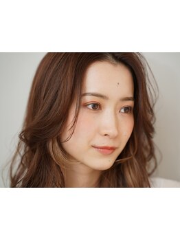 ナチュラル上品な目元にしたい