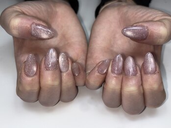 吉川のネイル家さん/