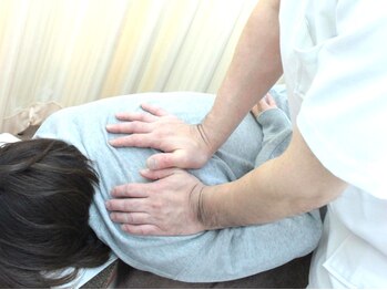 あどばんす整体院/【整体】肩甲骨・背中