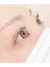 ボーンブライト(BORNBRIGHT)/