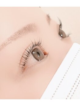 ボーンブライト(BORNBRIGHT)/