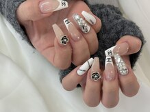 ラヴィッシュ(LAVISH)/☆ブランドネイル☆