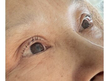 ベルプラーナ(Bellpurana)/ケラチンラシュリフト