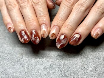 ネイルアンドアイラッシュ シヴァ(Siva)/