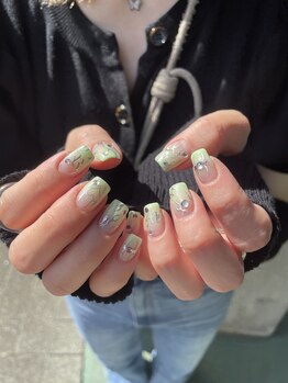 ムーイ 外苑前(mooi.)/gradation × art