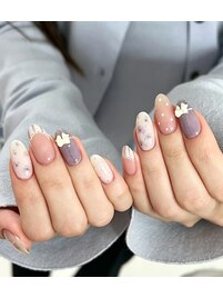 大人可愛いリボンネイル