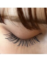 アイラ(aira)/目を閉じてもかわいい