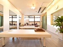 ストレッチ専門店ストレチックス 新大塚店/ストレチックス新大塚店　内観