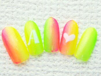 プライベートサロン イース/ネオンカラー