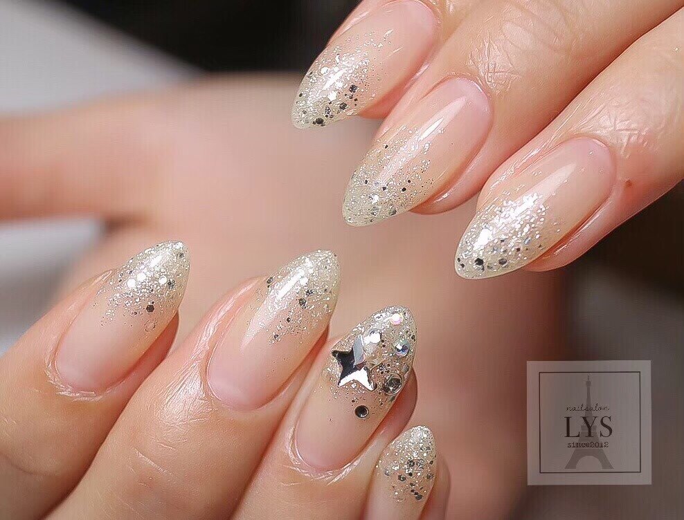 ラメグラデーションスターネイル:PG003693089|リス ネイル ラメグラデーションスターネイル:PG003693089|リス ネイル