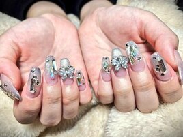 キラキラパーツネイル♪
