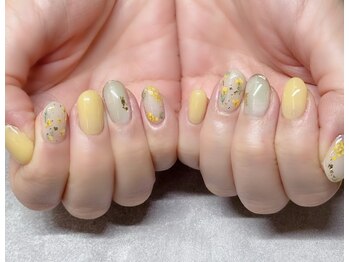 ネイルアンドアイラッシュスタジオ シュシュ(chouchou)/春人気デザイン・ミモザネイル