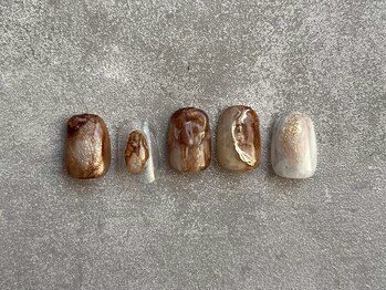 パラジェル認定サロン・フィルイン 【pinqa (ピンカ)】 清澄白河/もやもや/ラテネイル/ブラウン