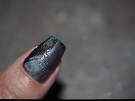 ダークなニュアンス