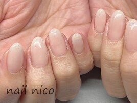 ホワイトグラデーション