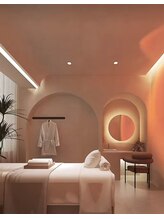 杏/タイ古式マッサージアロマ腸揉み