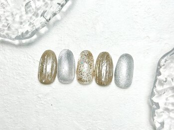 8. 本厚木限定デザイン 3月