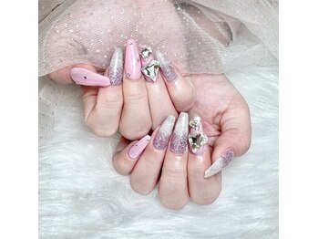 クイーンネイル(Queen Nail)/