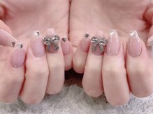 プライズアイリス アイラッシュ 池袋東口店(prize Iris eyelash)/キラキラ囲みフレンチネイル