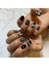 カロン(Kalon)/ブラックネイル