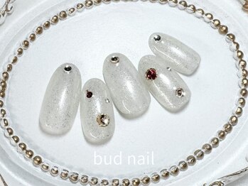 バドゥネイル(bud nail)/トレンド定額デザイン