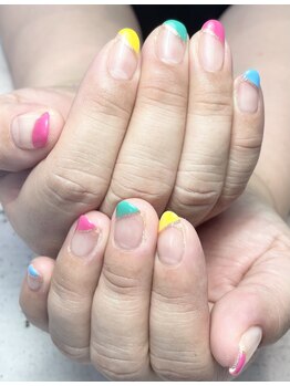 ヘアーアンドネイル ルシア(Hair&Nail Lucia)/カラフル斜めフレンチ♪