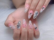 モアネイル 新宿/