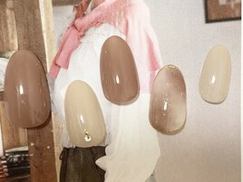 【ベージュべっ甲ネイル】