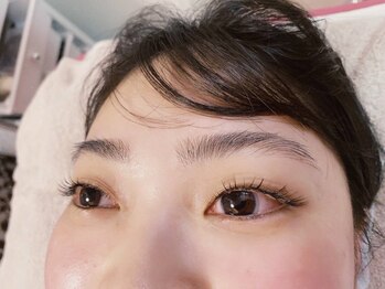 サンクチュアリ(sanctuary)の写真/【まつ毛パーマラッシュリフト上のみ¥4400/上下¥6050】モチが良く長くきれいに保てるエクステもおすすめ♪